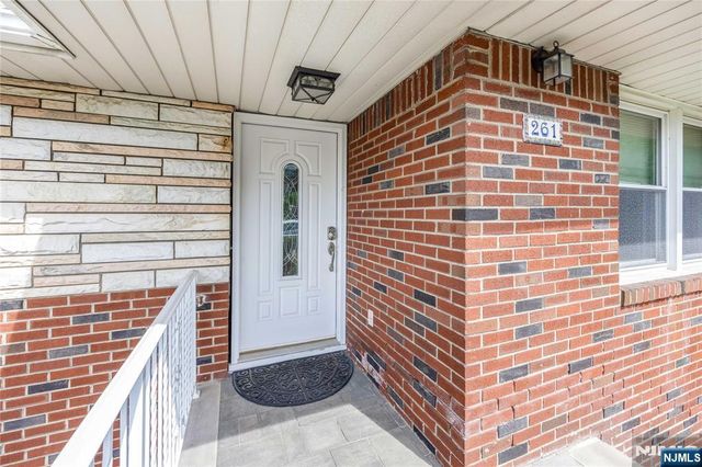 261 10th Street, Palisades Park, NJ 07650