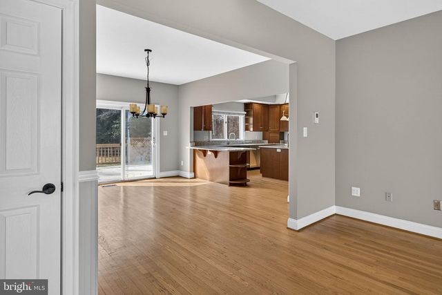 17130 QUAIL CREEK CIR, Hamilton, VA 20158