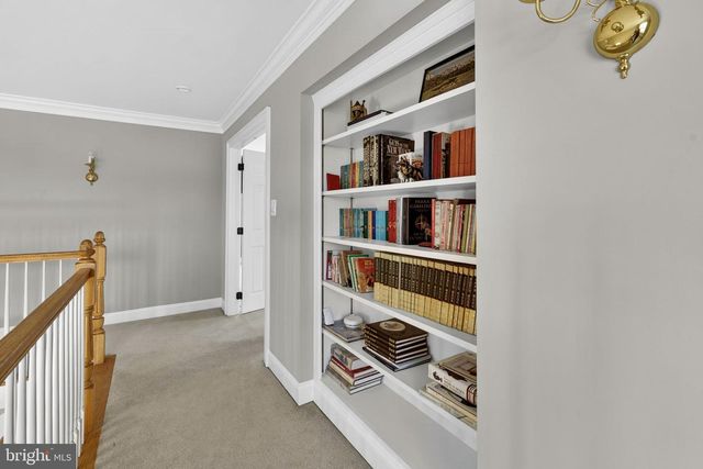 17130 QUAIL CREEK CIR, Hamilton, VA 20158