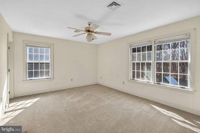 17130 QUAIL CREEK CIR, Hamilton, VA 20158