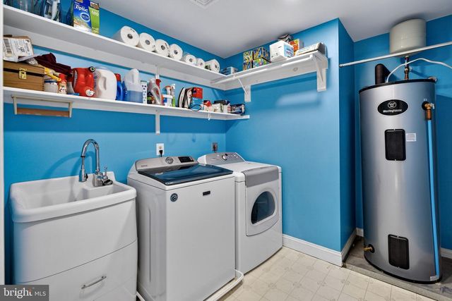 17130 QUAIL CREEK CIR, Hamilton, VA 20158