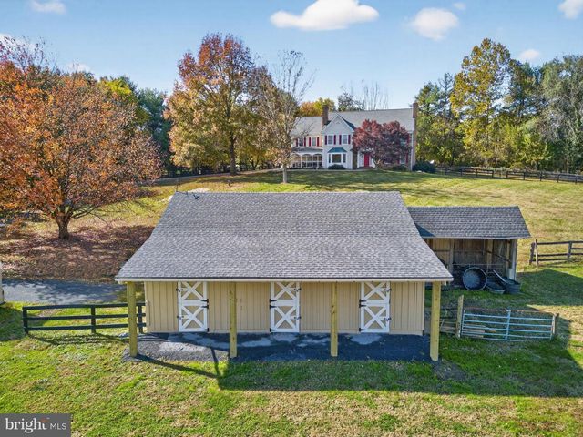 17130 QUAIL CREEK CIR, Hamilton, VA 20158