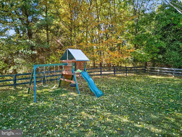 17130 QUAIL CREEK CIR, Hamilton, VA 20158