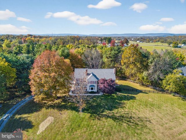 17130 QUAIL CREEK CIR, Hamilton, VA 20158