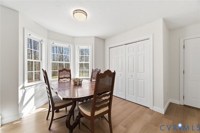 10121 Old Quarter Ln, New Kent, VA 23124