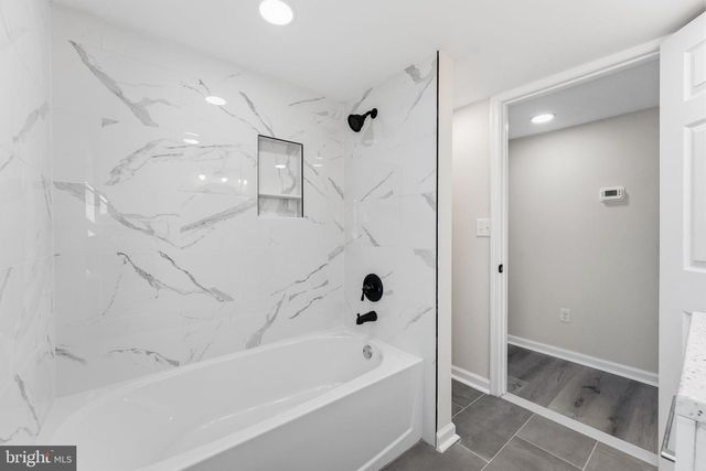 8 DELMAR ST, New Castle, DE 19720