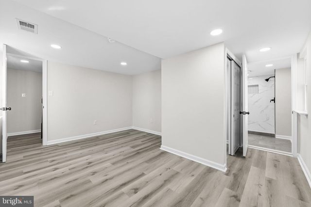 8 DELMAR ST, New Castle, DE 19720