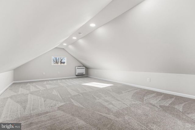 8 DELMAR ST, New Castle, DE 19720