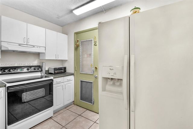 16901 NE 13th Ave 303, Miami, FL 33162