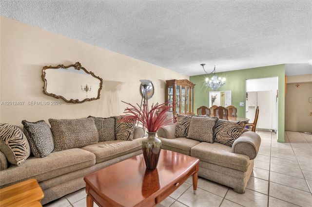 16901 NE 13th Ave 303, Miami, FL 33162