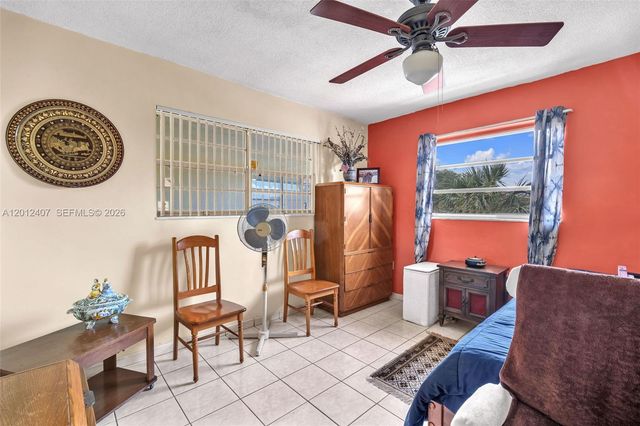 16901 NE 13th Ave 303, Miami, FL 33162