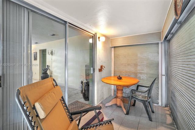 16901 NE 13th Ave 303, Miami, FL 33162