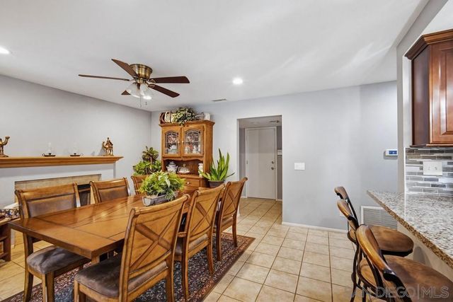 24318 Pantera Ct, Murrieta, CA 92562