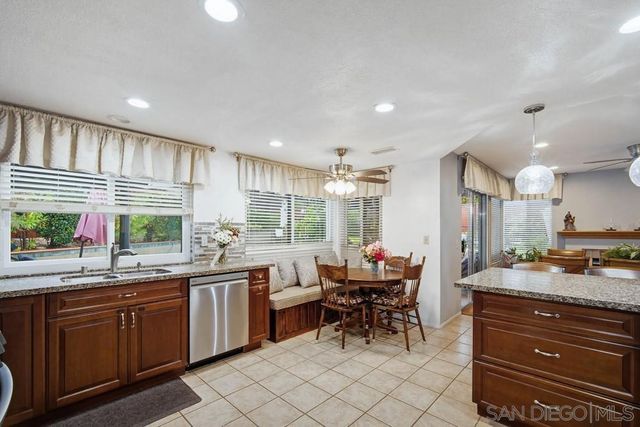 24318 Pantera Ct, Murrieta, CA 92562