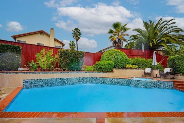 24318 Pantera Ct, Murrieta, CA 92562