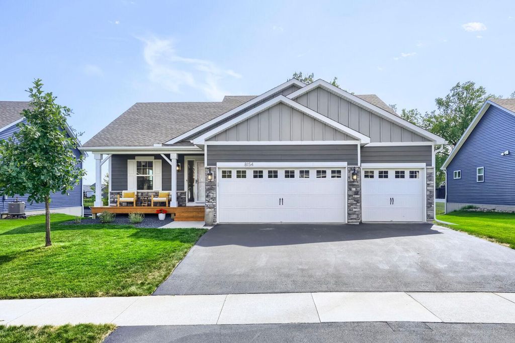 8154 182nd Street W, Lakeville, MN 55044 — exterior