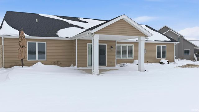 9198 River Hollow Cove, Fort Wayne, IN 46835