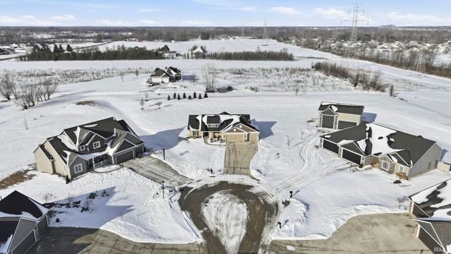 9198 River Hollow Cove, Fort Wayne, IN 46835