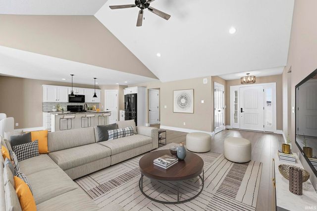 9198 River Hollow Cove, Fort Wayne, IN 46835