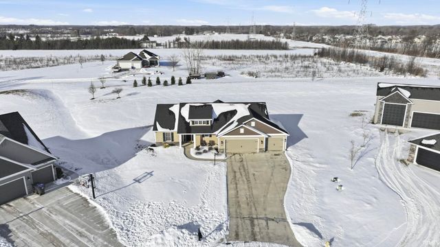 9198 River Hollow Cove, Fort Wayne, IN 46835