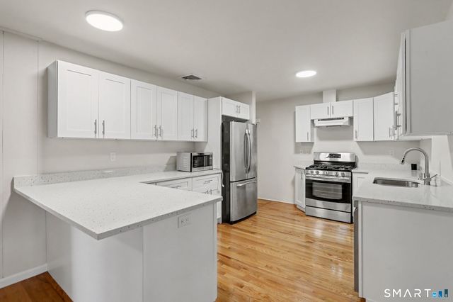 27 Karen Drive, Norwalk, CT 06851