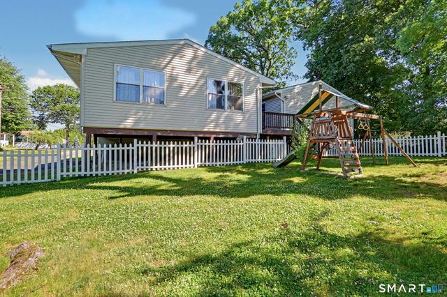 27 Karen Drive, Norwalk, CT 06851