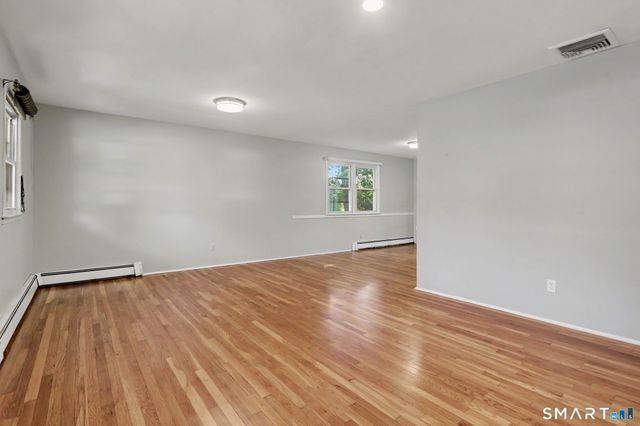 27 Karen Drive, Norwalk, CT 06851