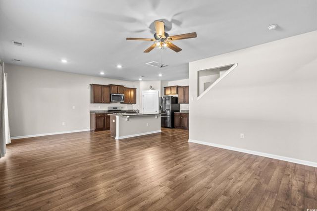 5068 Wavering Place Loop, Myrtle Beach, SC 29579