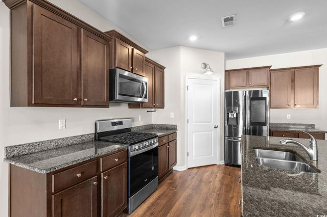 5068 Wavering Place Loop, Myrtle Beach, SC 29579