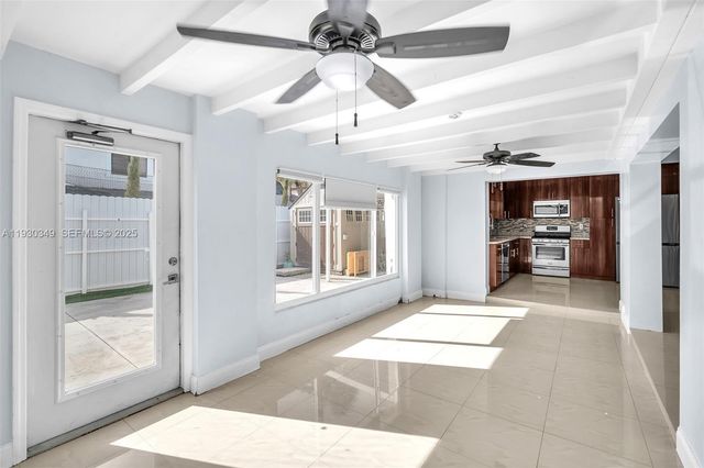 8300 NW 201st St, Hialeah, FL 33015