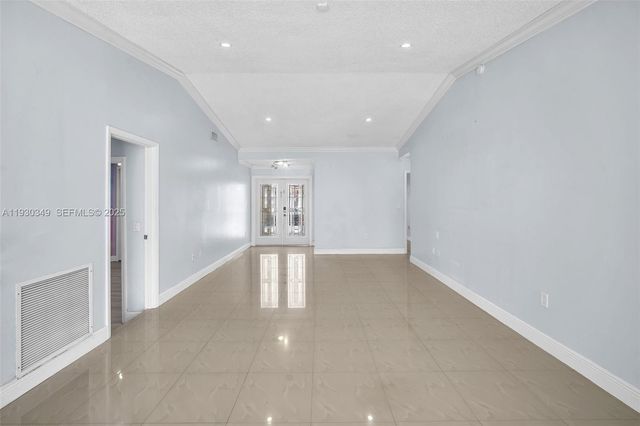 8300 NW 201st St, Hialeah, FL 33015