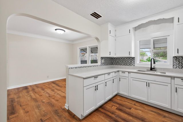 200 Belvidere Street E, Saint Paul, MN 55107