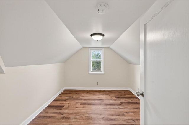 200 Belvidere Street E, Saint Paul, MN 55107