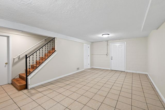 200 Belvidere Street E, Saint Paul, MN 55107