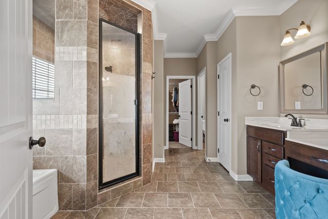 1302 Dan Brown Dr, Clarksville, TN 37042
