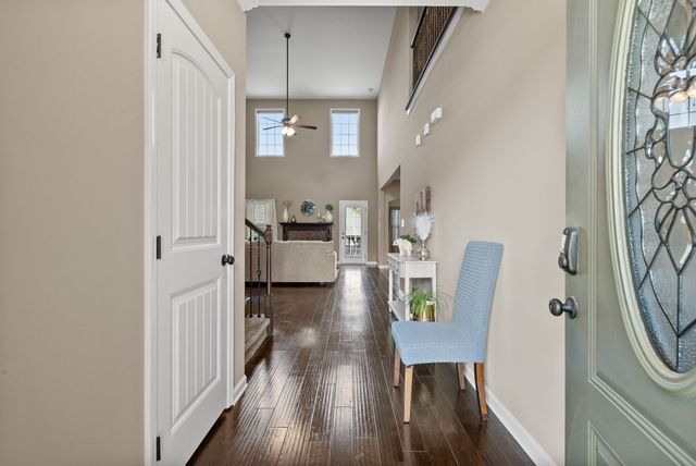 1302 Dan Brown Dr, Clarksville, TN 37042