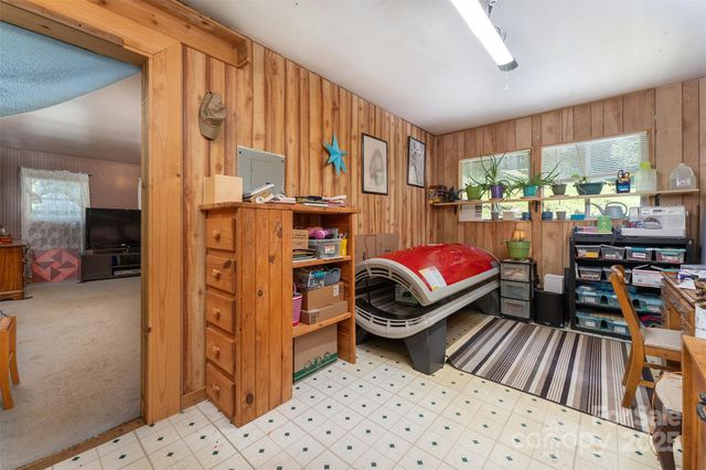 1145 Woolyshot Branch Road, Hot Springs, NC 28743