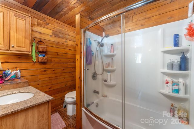1145 Woolyshot Branch Road, Hot Springs, NC 28743