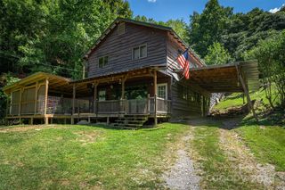 1145 Woolyshot Branch Road, Hot Springs, NC 28743