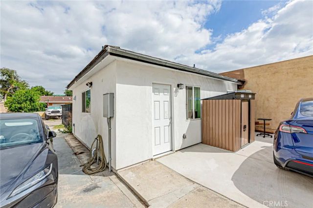 3515 W COMMONWEALTH, Fullerton, CA 92833