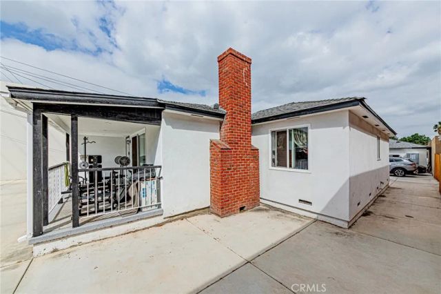 3515 W COMMONWEALTH, Fullerton, CA 92833