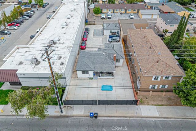 3515 W COMMONWEALTH, Fullerton, CA 92833