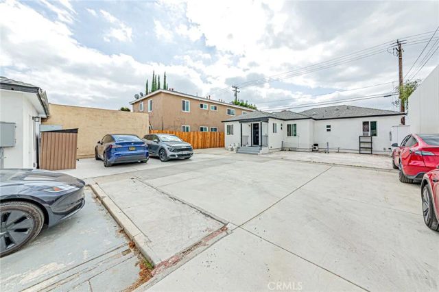 3515 W COMMONWEALTH, Fullerton, CA 92833