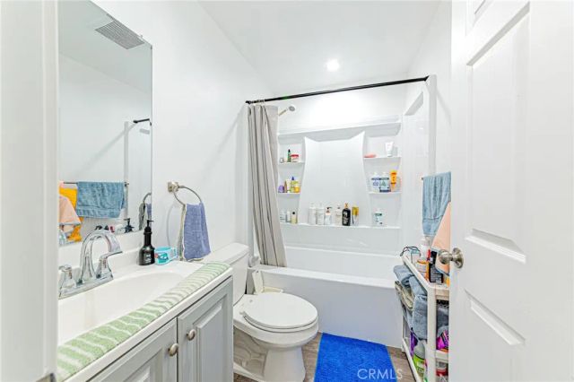 3515 W COMMONWEALTH, Fullerton, CA 92833