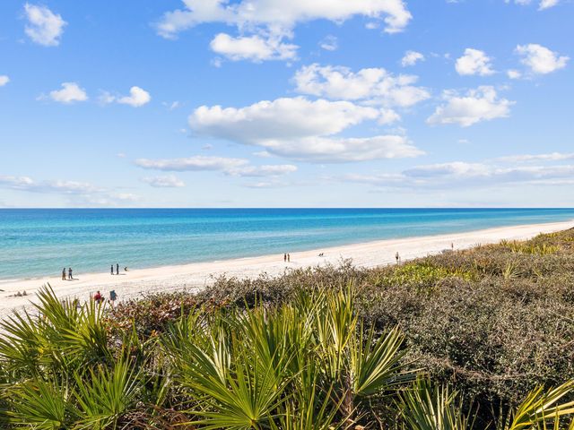 205 Seacrest Beach Blvd West, Seacrest, FL 32461