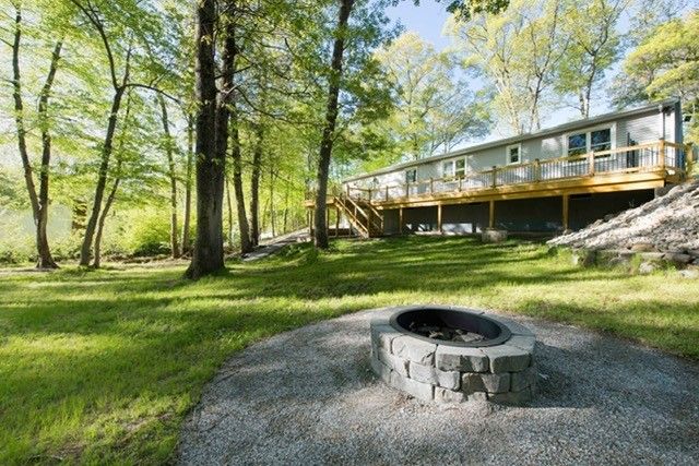 39 Mann School Road, Smithfield, RI 02917