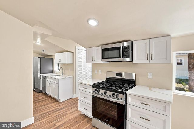 43 BISHOP ST, Browns Mills, NJ 08015