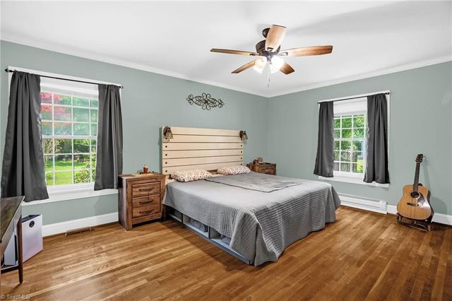 403 Fayetteville Street, Liberty, NC 27298