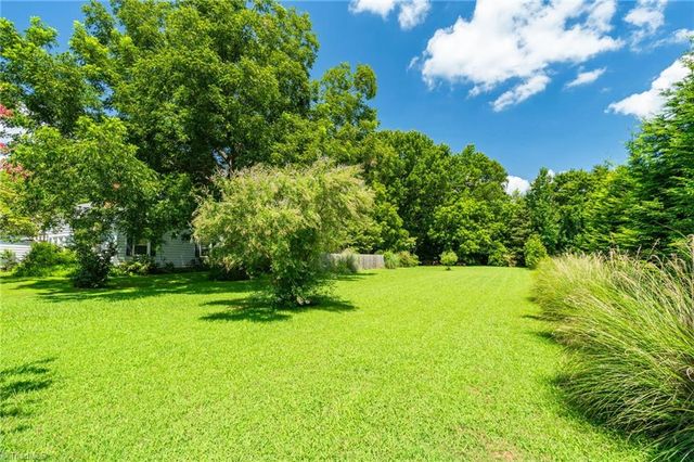 403 Fayetteville Street, Liberty, NC 27298
