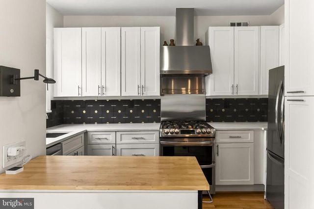 902 ORONOCO ST, Alexandria, VA 22314